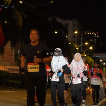 Runner Photo 1817023