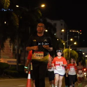 Runner Photo 1817196