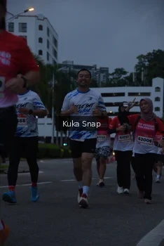 Runner Photo 1817255