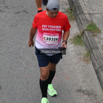 Runner Photo 1817281