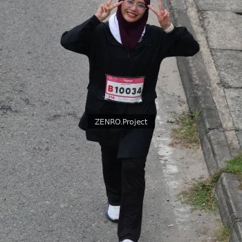 Runner Photo 1817417