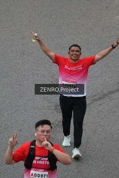 Runner Photo 1817641