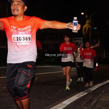 Runner Photo 1817699