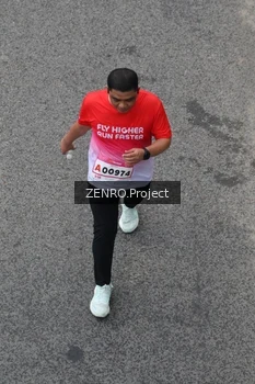 Runner Photo 1817731
