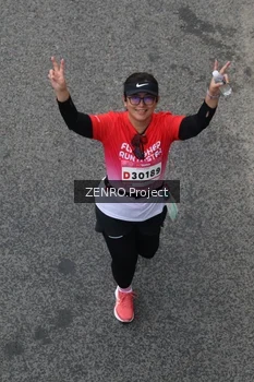 Runner Photo 1817800
