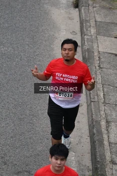 Runner Photo 1817930