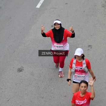Runner Photo 1817954