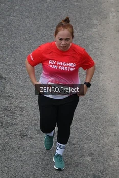 Runner Photo 1818033