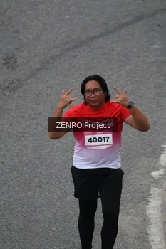 Runner Photo 1818057