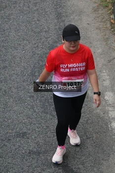 Runner Photo 1818234