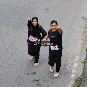 Runner Photo 1818357
