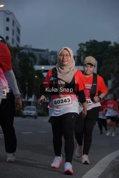 Runner Photo 1818451