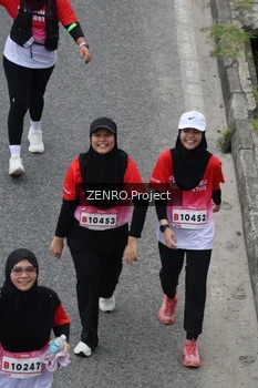 Runner Photo 1818453