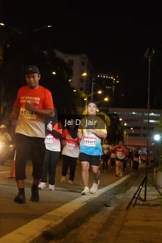 Runner Photo 1818497