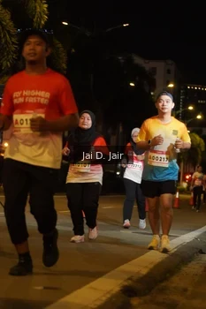 Runner Photo 1818512