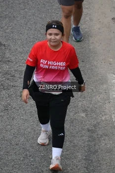 Runner Photo 1818600