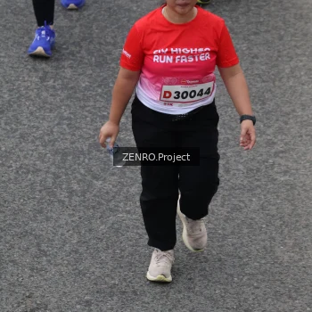 Runner Photo 1818742