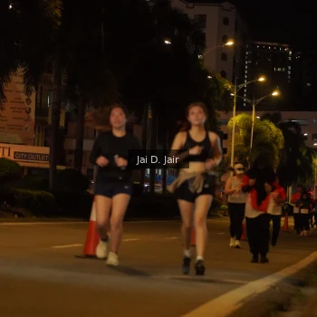 Runner Photo 1818794