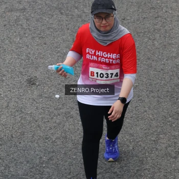 Runner Photo 1818815