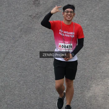 Runner Photo 1818980