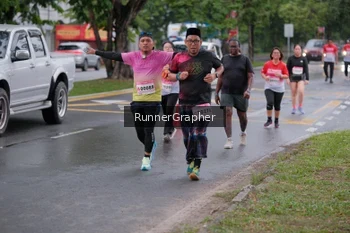 Runner Photo 1819182
