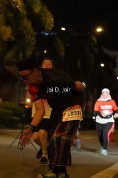 Runner Photo 1819648