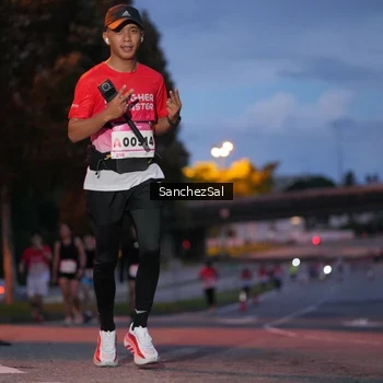 Runner Photo 1820011