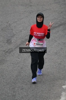 Runner Photo 1820037