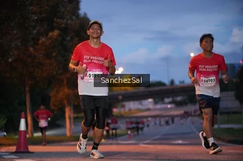 Runner Photo 1820485