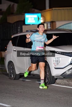 Runner Photo 1820634