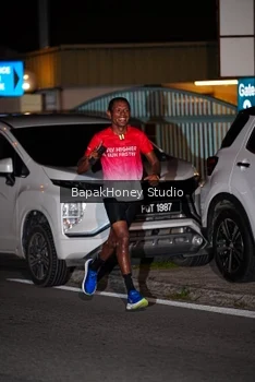 Runner Photo 1820773