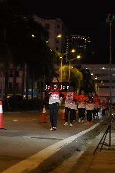 Runner Photo 1821111