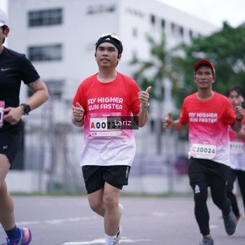 Runner Photo 1821197
