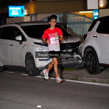 Runner Photo 1821514