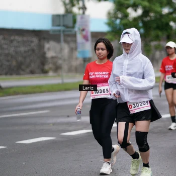 Runner Photo 1822044