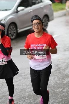 Runner Photo 1822068