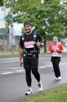 Runner Photo 1822141