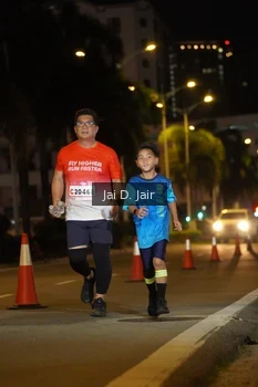 Runner Photo 1822190