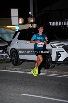 Runner Photo 1822687