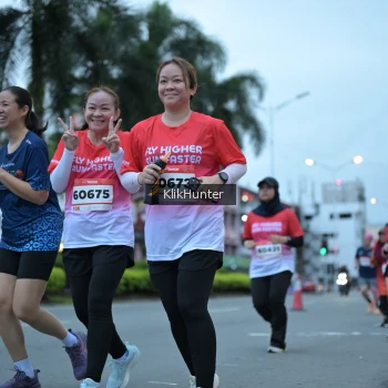 Runner Photo 1822871
