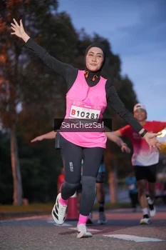 Runner Photo 1822877