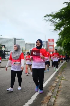 Runner Photo 1822883