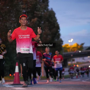 Runner Photo 1823022