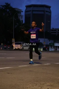 Runner Photo 1823285
