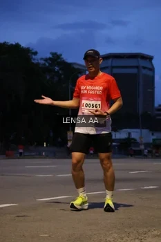 Runner Photo 1823424