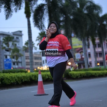 Runner Photo 1823458
