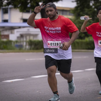 Runner Photo 1823489