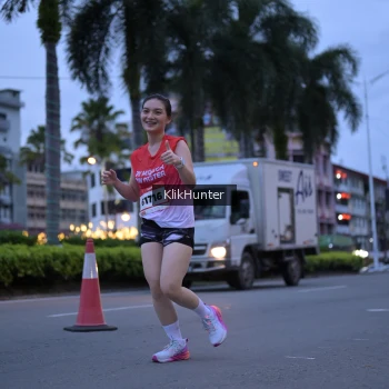 Runner Photo 1823675