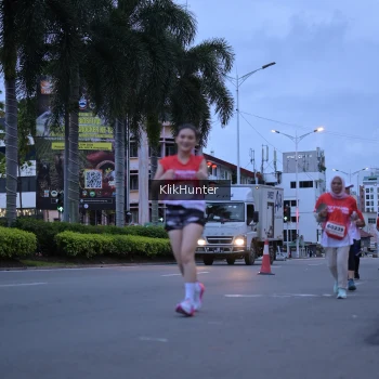 Runner Photo 1823683