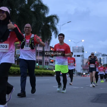 Runner Photo 1823687